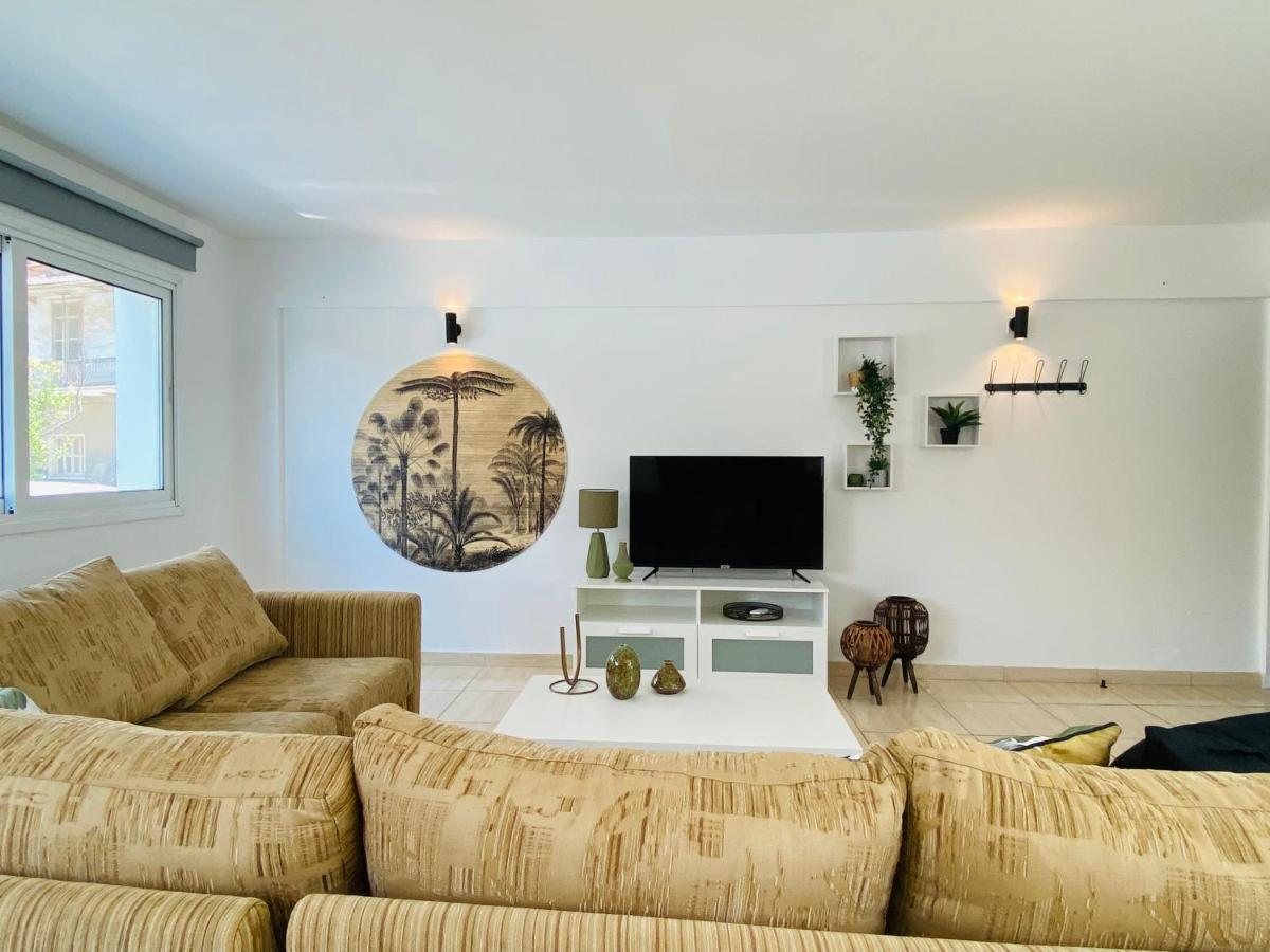Serena'S 2-Br Apartment In Larnaca Buitenkant foto